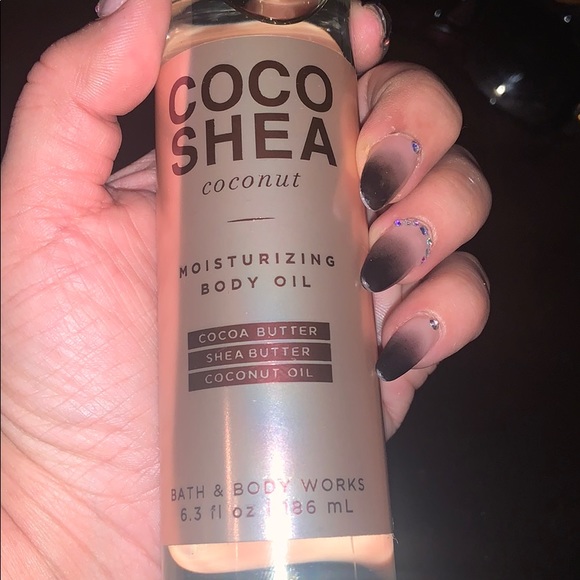 Body Oil - Picture 4 of 4